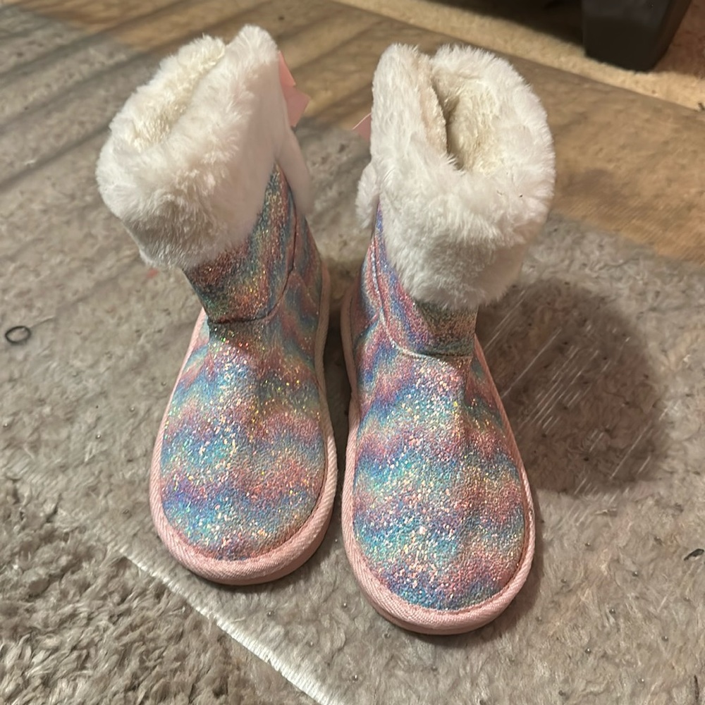 I am selling these for the winter for little girls for Christmas 🎄